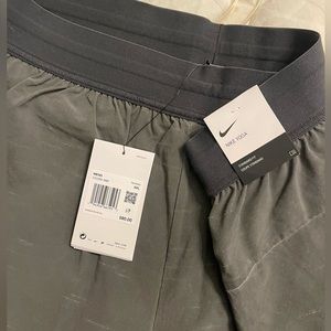 Nike Yoga CZ2294-060 Size XXL